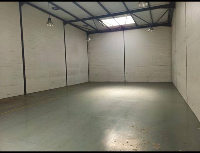 INDUSTRIAL PROPERTY TO RENT IN STIKLAND INDUSTRIAL